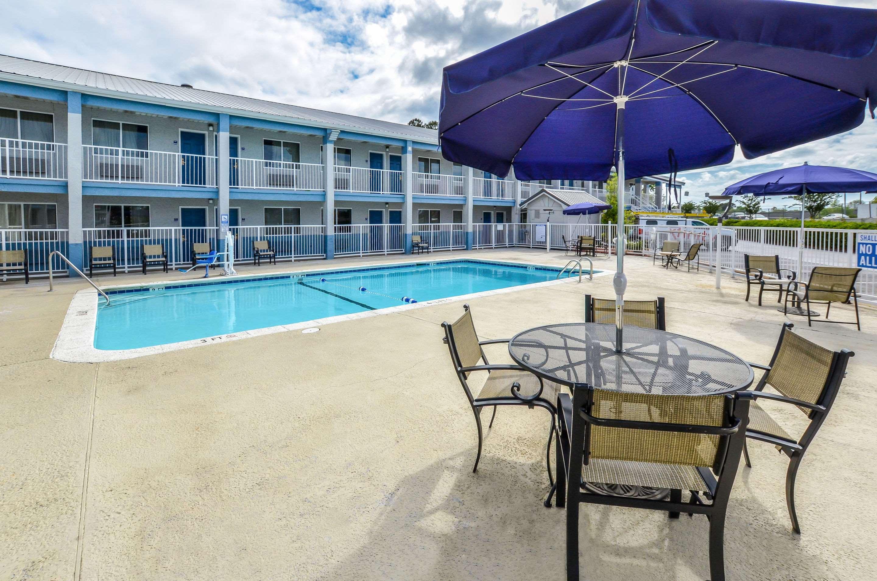 Rodeway Inn North Charleston - Ashley Phosphate Exteriör bild